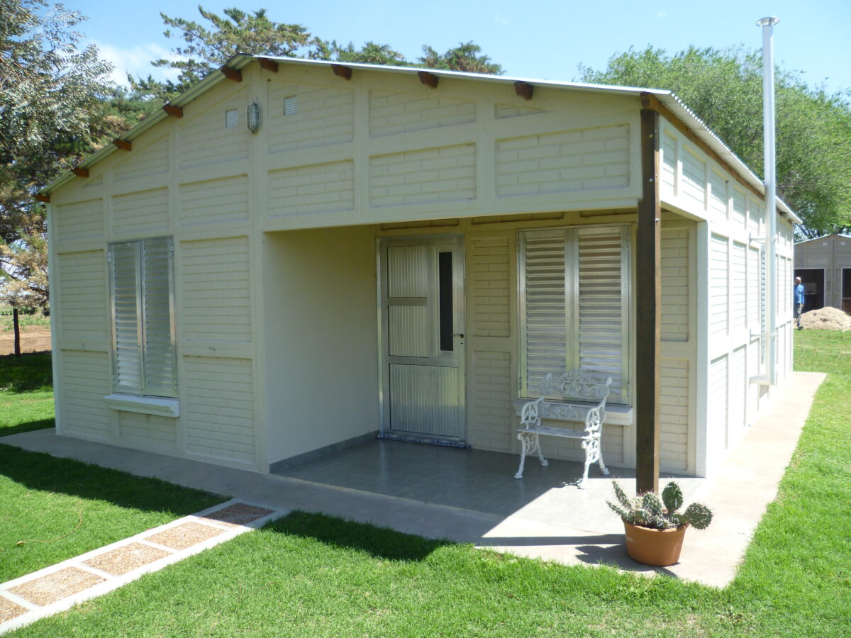 Construcción de viviendas de 1, 2 y 3 dorm. y complejos habitacionales