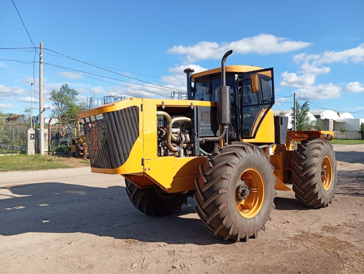 Tractor Zanello G280 280hp.