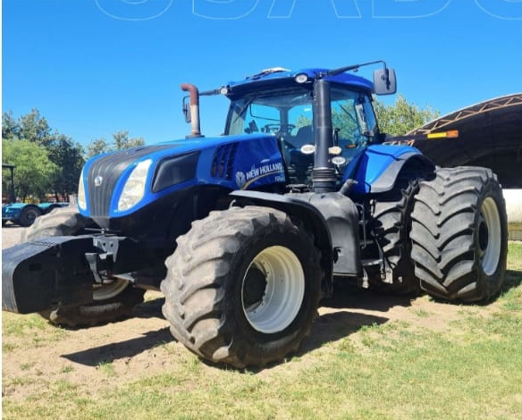 Tractor New Holland T8 380. Año 2016