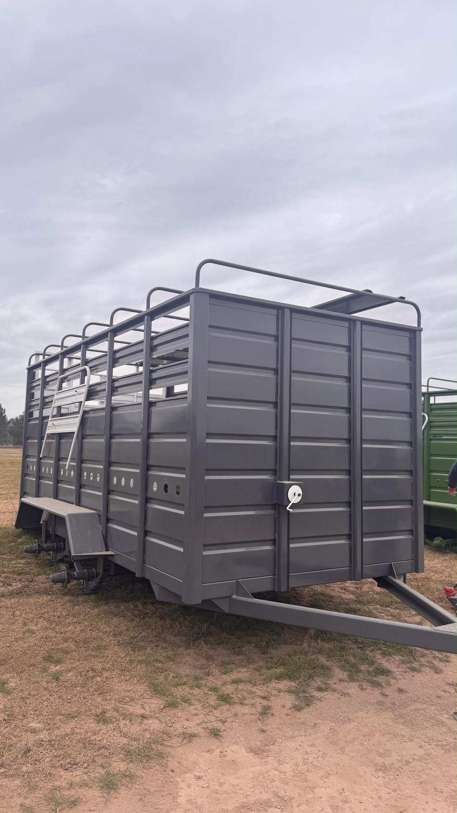 Carro Vaquero Elsenbach con enganche lanza de 2x4mts.