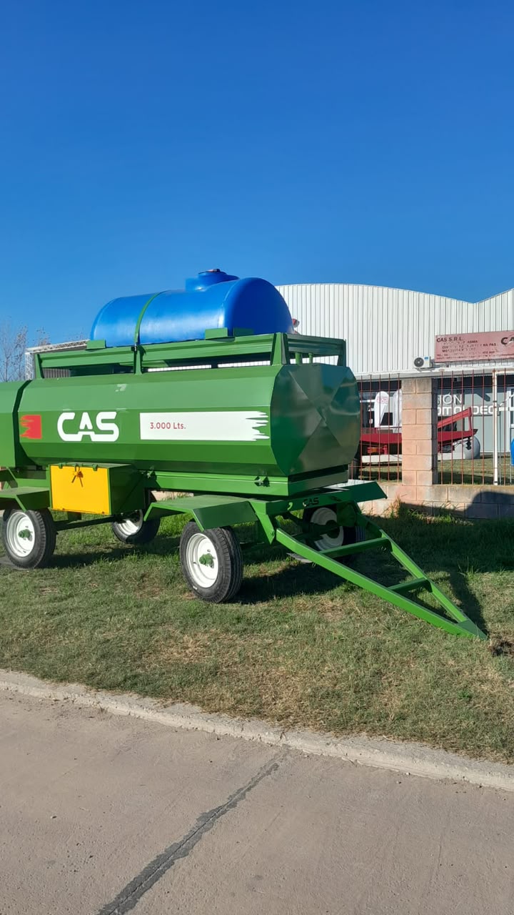 Acoplado Cisterna CAS de 3000lts.