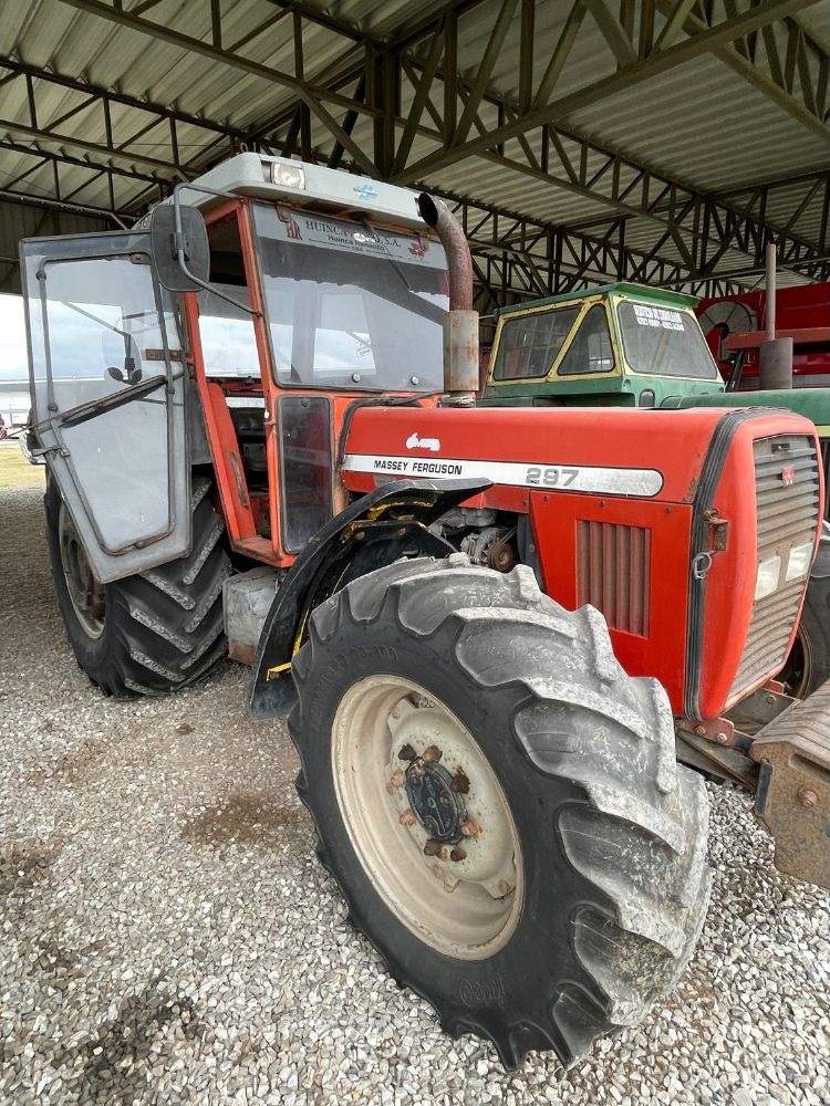 Tractor Massey Ferguson 297. Año 2004