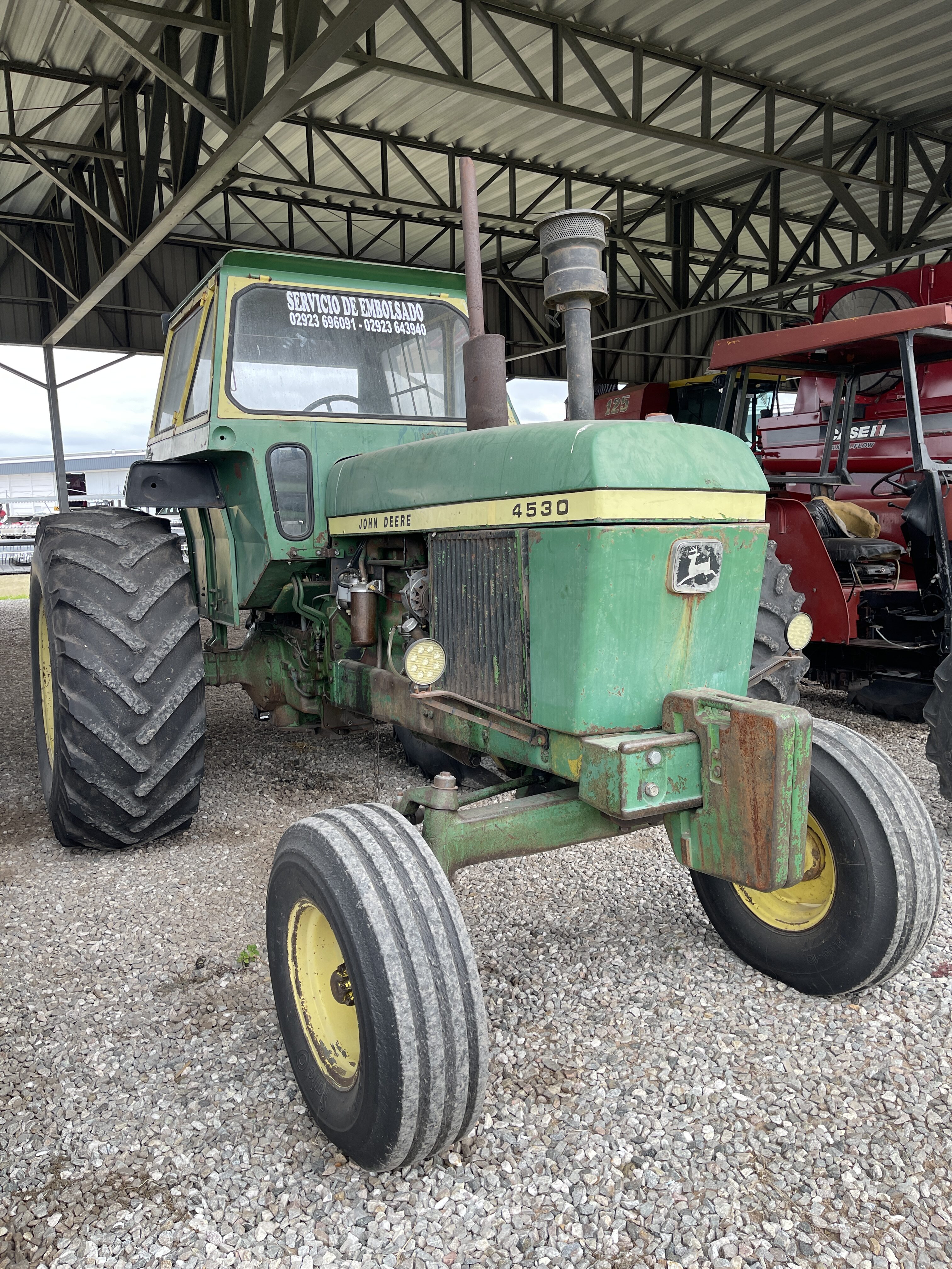 Tractor John Deere 4530. Año 1980