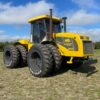 Tractor Pauny 580 con motor Cummins de 280hp.