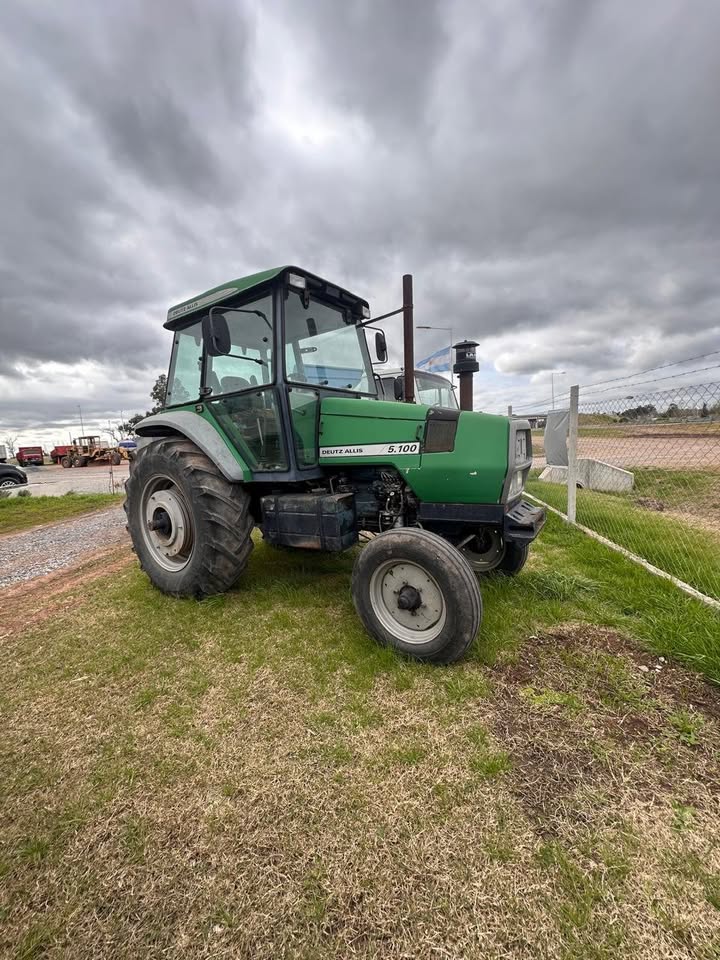 Tractor Deutz-Allis Sincron 5.100. Año 1998