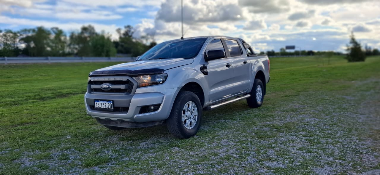 Ford Ranger XLS 3.2. Año 2017